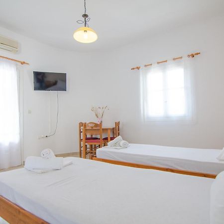 Sunshine Studios Mylopotas Luaran gambar