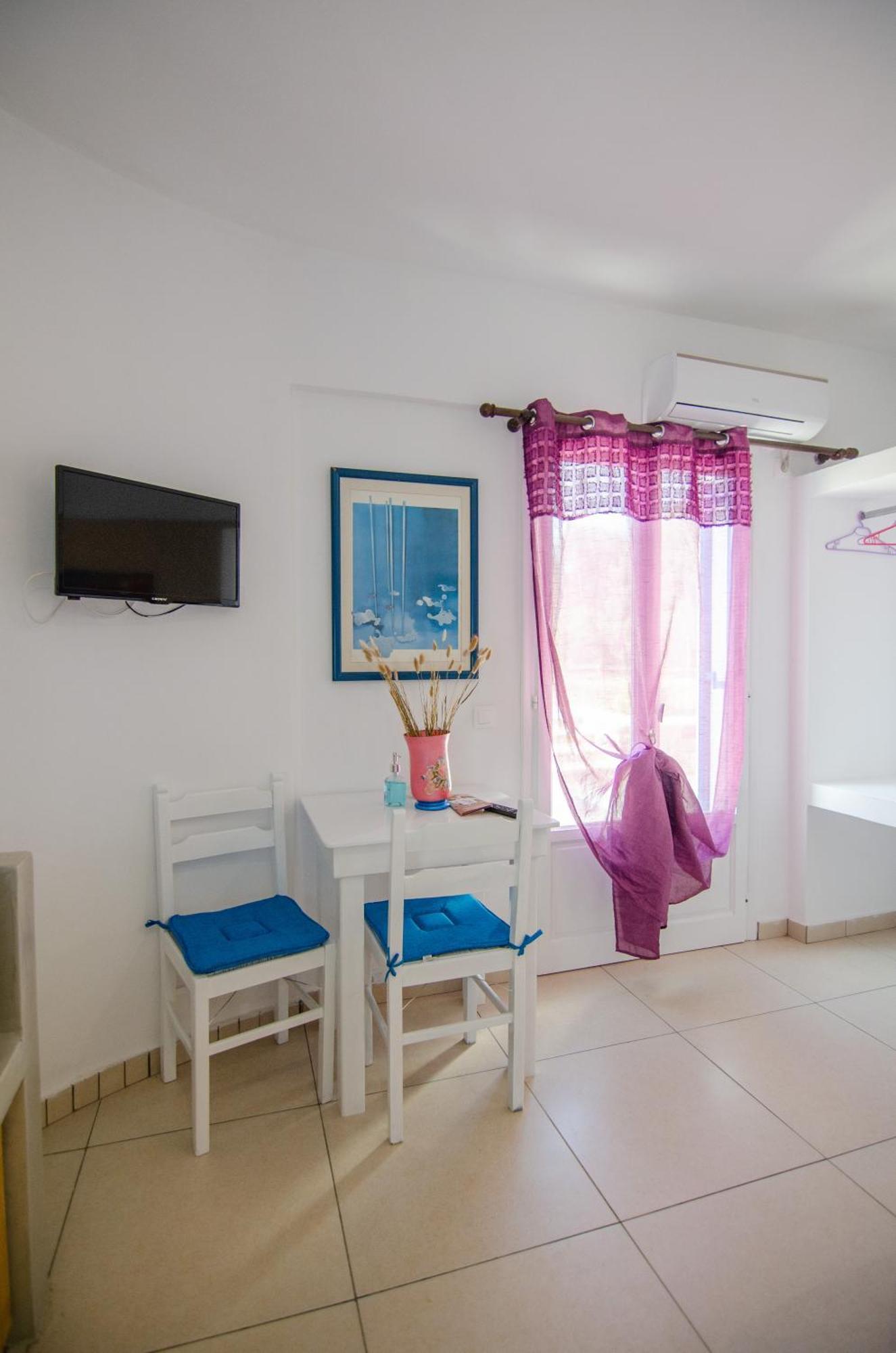 Sunshine Studios Mylopotas Luaran gambar